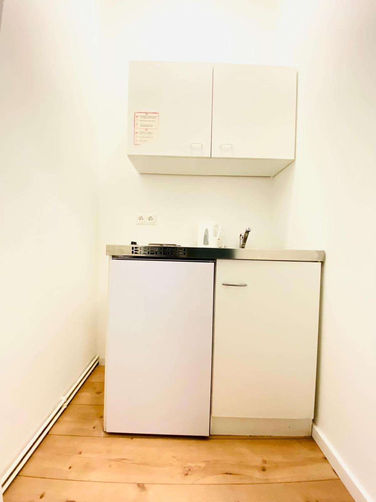 8 Fully Equipped Studio Shared Apt W Terrace Margareten 维也纳 外观 照片