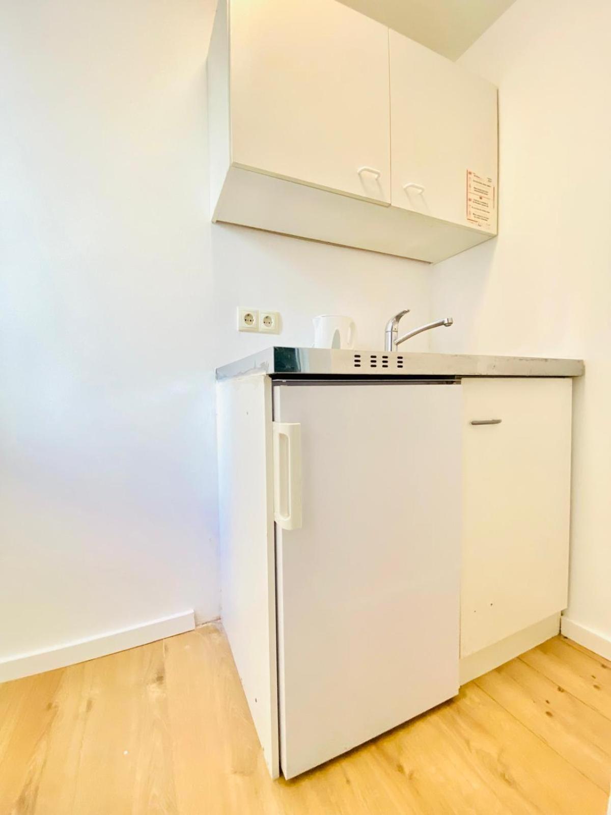 8 Fully Equipped Studio Shared Apt W Terrace Margareten 维也纳 外观 照片