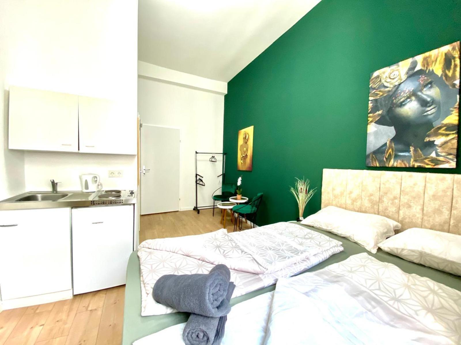 8 Fully Equipped Studio Shared Apt W Terrace Margareten 维也纳 外观 照片