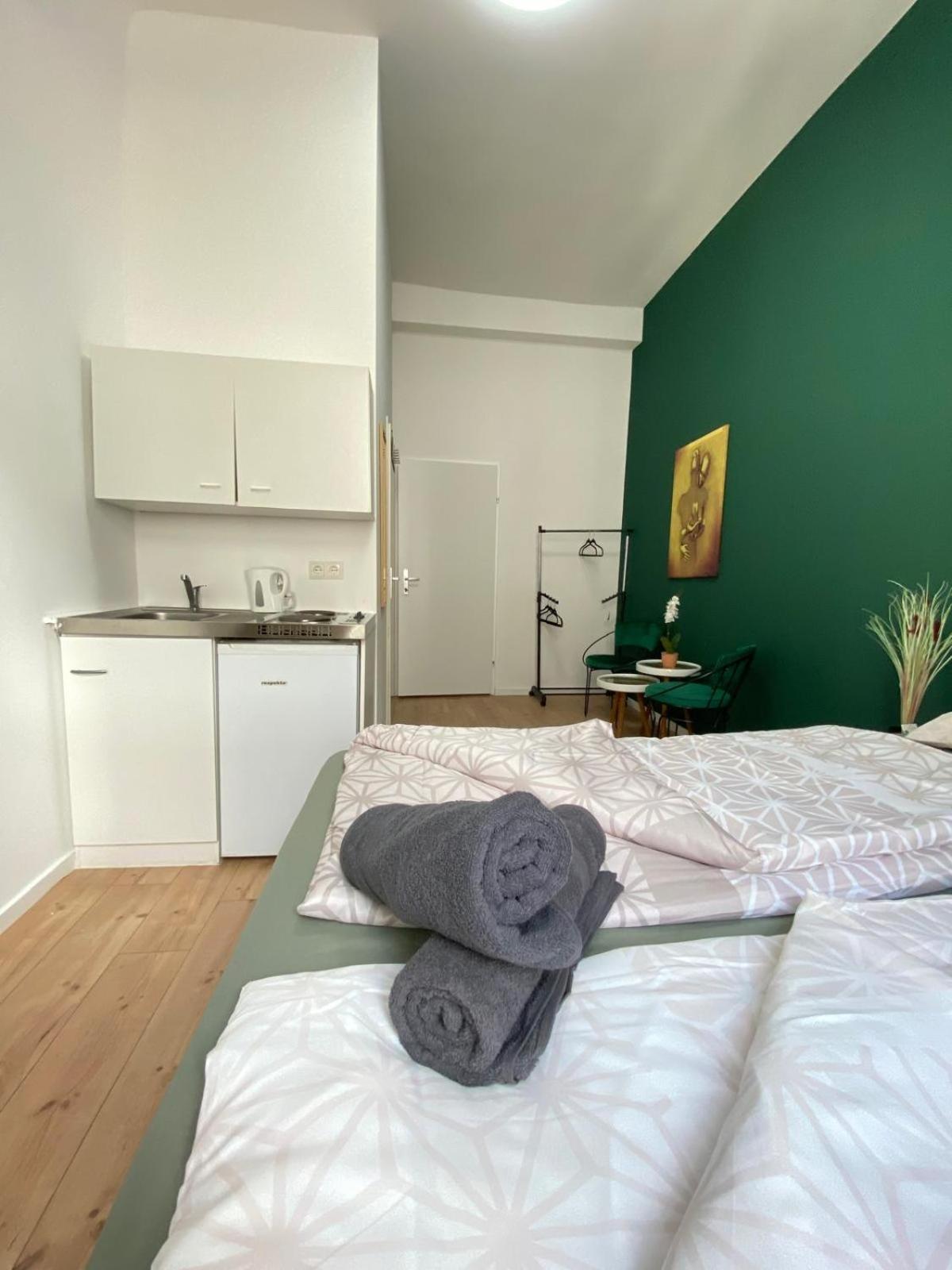 8 Fully Equipped Studio Shared Apt W Terrace Margareten 维也纳 外观 照片
