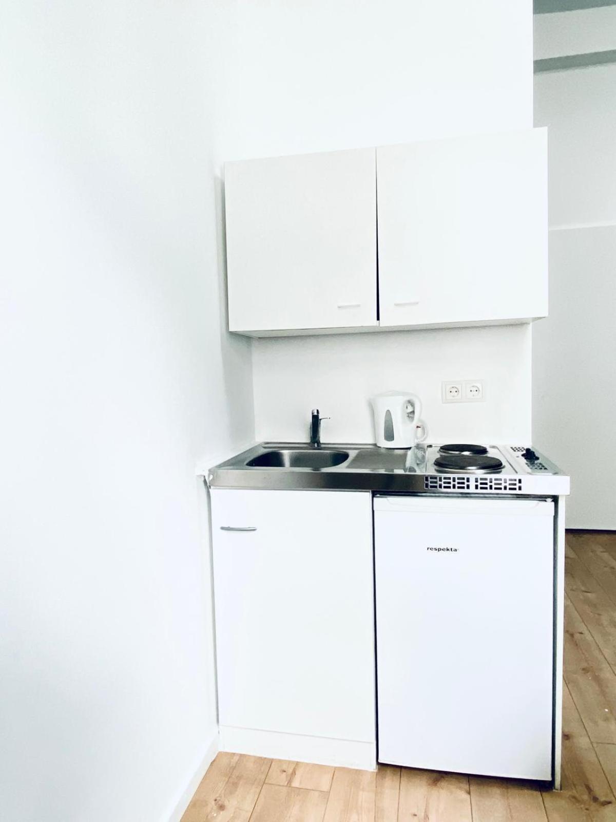 8 Fully Equipped Studio Shared Apt W Terrace Margareten 维也纳 外观 照片