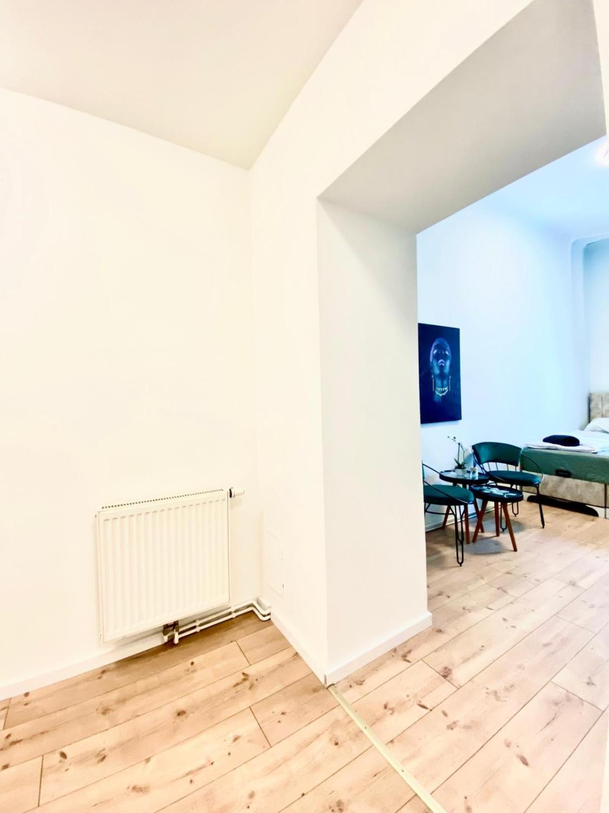 8 Fully Equipped Studio Shared Apt W Terrace Margareten 维也纳 外观 照片