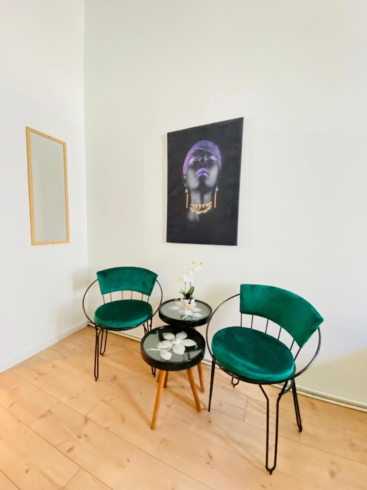 8 Fully Equipped Studio Shared Apt W Terrace Margareten 维也纳 外观 照片