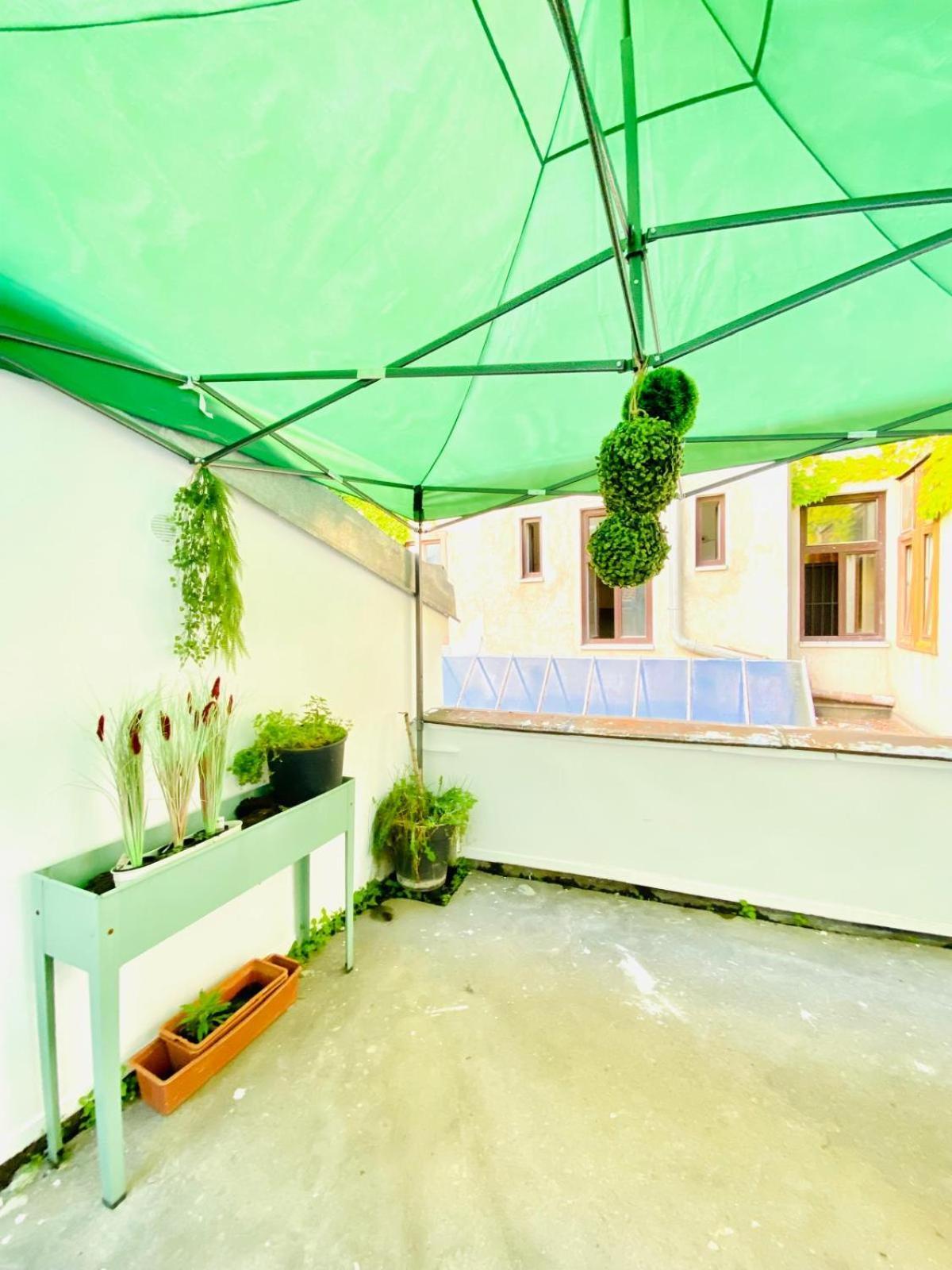 8 Fully Equipped Studio Shared Apt W Terrace Margareten 维也纳 外观 照片
